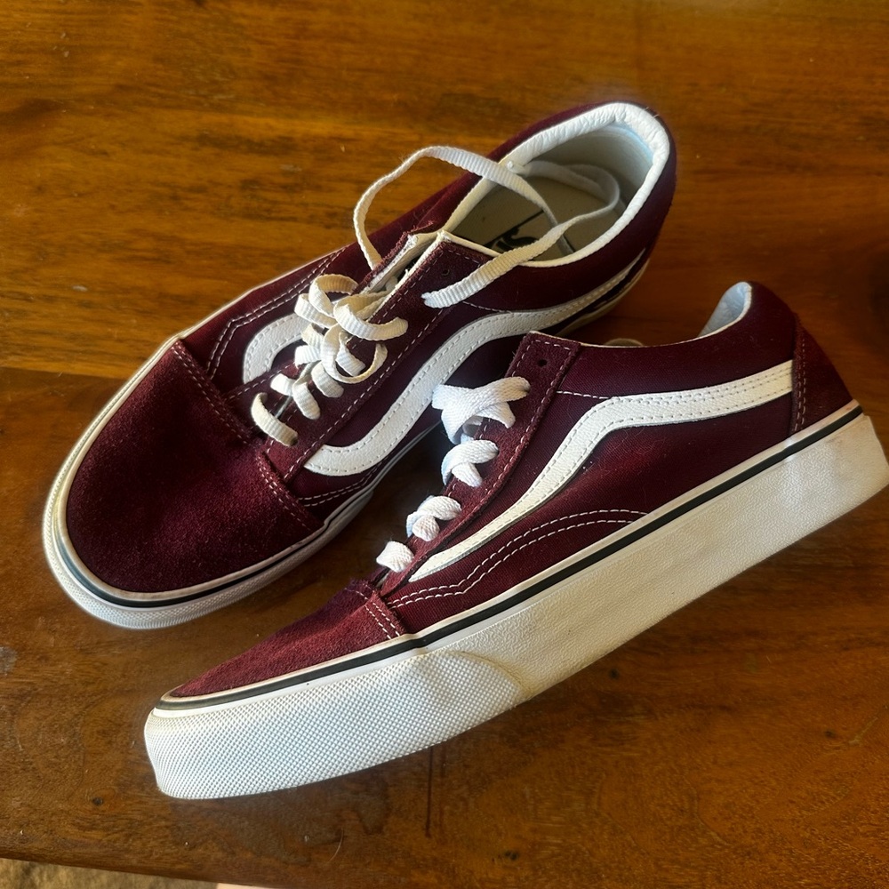 Burgundy VANS - Picture 2 of 5